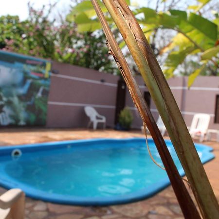 Residencial Noelia Hostel Puerto Iguazu Exterior photo