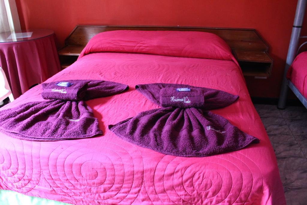 Residencial Noelia Hostel Puerto Iguazu Exterior photo