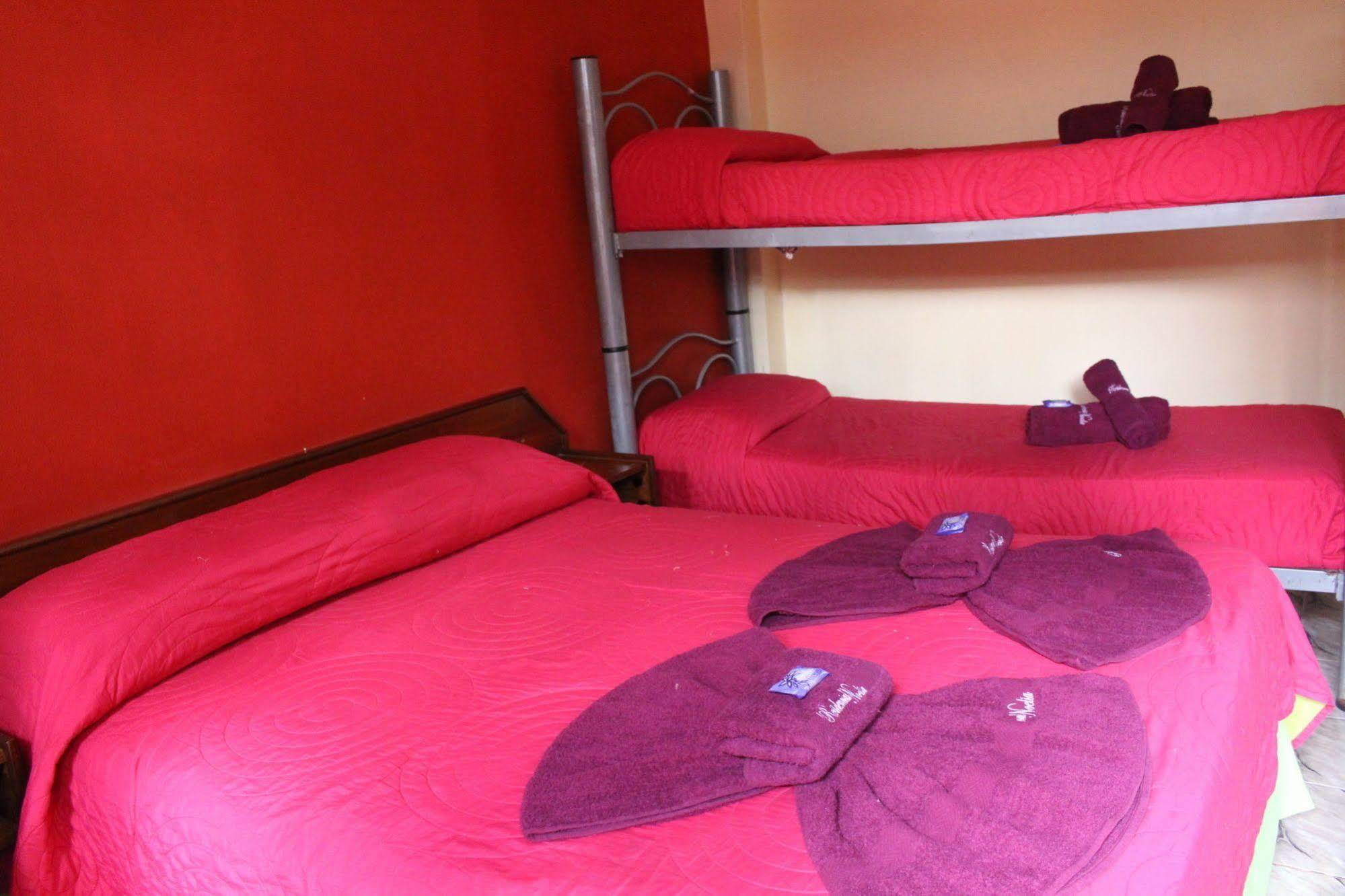Residencial Noelia Hostel Puerto Iguazu Exterior photo