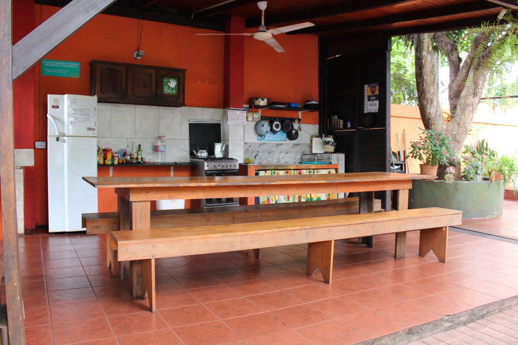 Residencial Noelia Hostel Puerto Iguazu Exterior photo