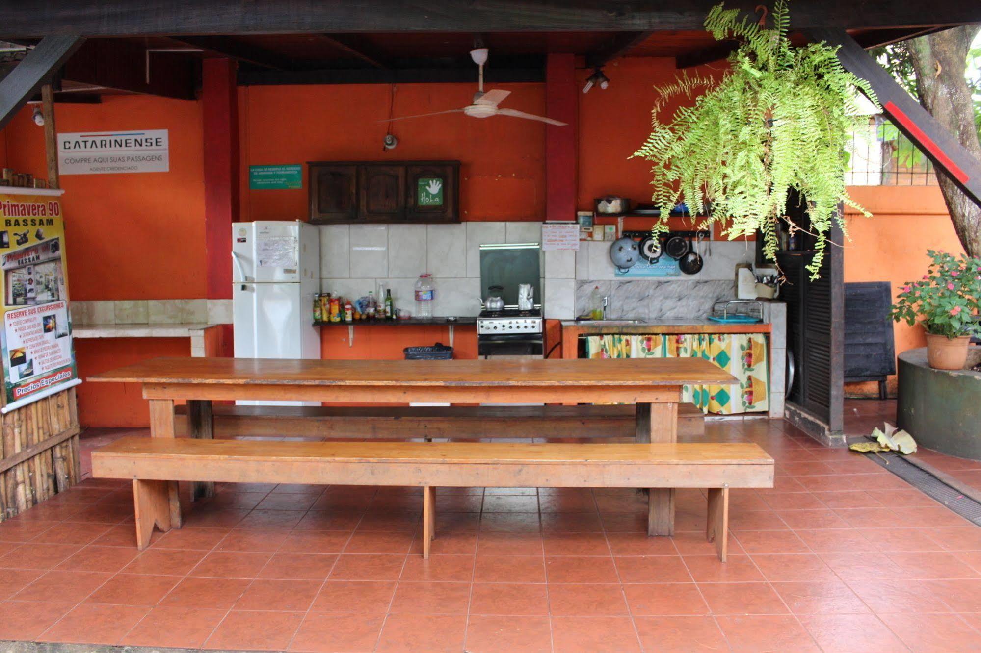 Residencial Noelia Hostel Puerto Iguazu Exterior photo